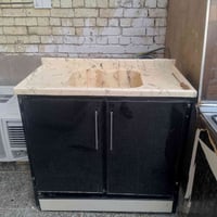 اغراض منزلية • للبيع • خزائن