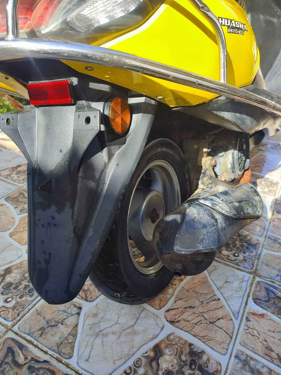 السلام عليكم دراجه سبيسي للبيع موديل 21 دراجه حلوه ونضيفه بس مجفته بلاستيك ولف والباقي جاهز من كلشي السعر400وبيه مجال حق الجيه المكان الديوانية/الدغارة


**إذا كنت صاحب هذا الإعلان وتريد حذفه لأي سبب، رجاءا أرسل رسالة إلى الدعم الفني**