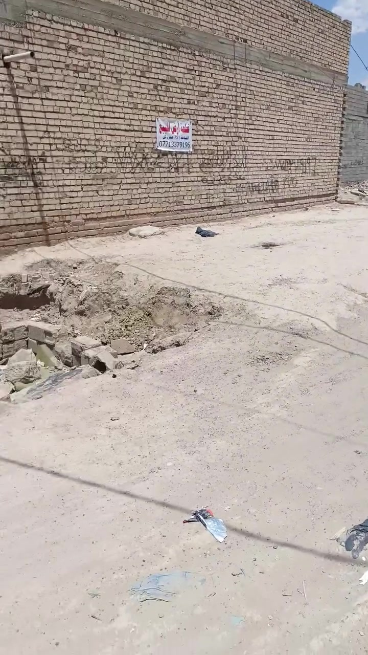 قطعة ارض للبيع 75 متر ركن واجهه 5 نزال 15 بحي البتول الزراعي للاستفسار اكثر ***********
