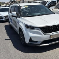 كرنفال ٢٠٢٣ • V6 ٣٥٠٠ • بنزين غاز ٩ راكب