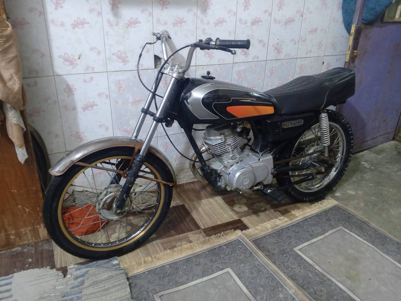 للبيع ارشه موديل 20 كلك مكفوله لا نضوح ولا صوت لا تبخير  شلعه ومعدل كربلاء حي العباس سعر 275.    ***********
