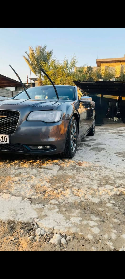 السلام عليكم اوبامه لبيع مديل 16حادث سرقه ونفسهن فاتحيهن وراجعين شدينهن السياره ستخدام شخصي ما مشتغله عل خط رقم شمالي صور مرفوقه بل نشر السعر 195وبيهه مجال التصال ***********/      ***********
