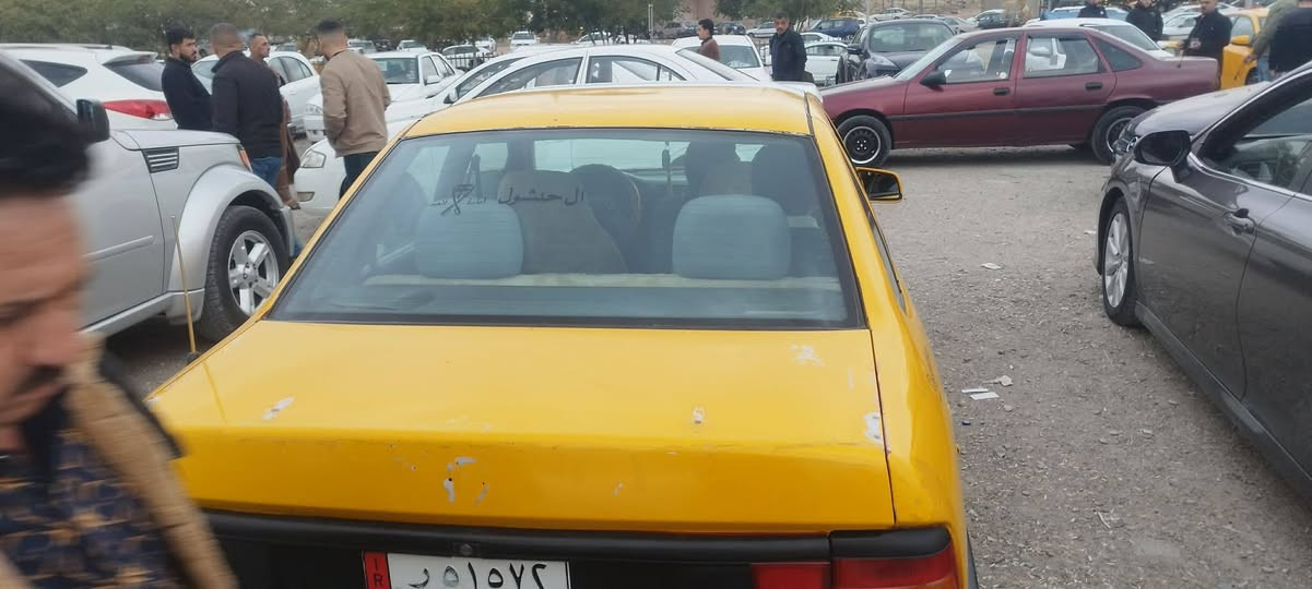 فكترا لبيع موديل 1993 حجم 18 سنويه عظم عاج
نقابه مصفره دفتر بانزين موجود شرط الوكاله والتحويل سياره ماناقصها برقي بس صبخ تايرات بلكارتون صدر جديد سياره جاهزه من كلشي بوجهك ع شارع ع شقل
 السعر 31وبيها مجال لشاراي غير متواجد ع فيس الشراي يتصل ع رقم ***********
