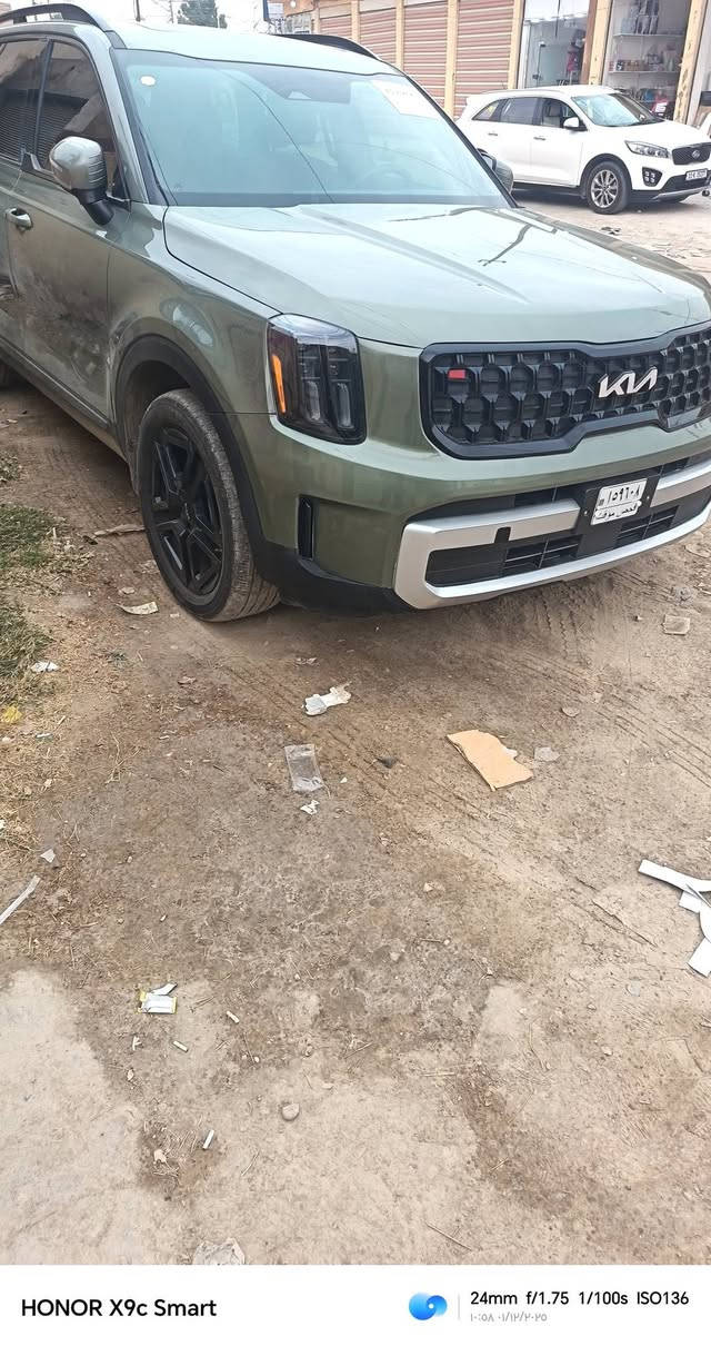 السلام عليكم تولرايد موديل ٢٠٢٤ اكس لاين
تفاصيل اتصل وبخدمتك ***********
السعر ٣٢٠ وبيه مجال 
السياره بسمي
