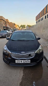 ⸻ 🚗 للبيع – كيا فورتي 2016 🚗  📌 الموديل: 2016 📌 الحالة: بيها اربع قطع ...