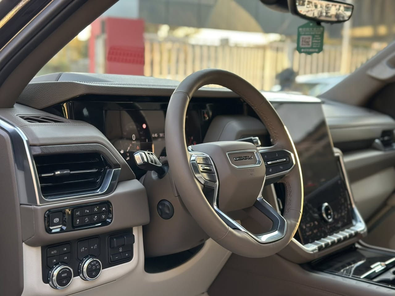 (بسم الله الرحمن الرحيم)

جمسي دينالي 🔥 2025 💣 

فول مواصفات 1/1 💯 :

1- بصمة 🔐
2- بنوراما 🕳️
3- كشنات Vip منفصل 💛
4- كراسي خلفية كهرباء ⚡️ 
5- دوسات كهرباء 💥
6- حساسات 🫆
7- داتا شو 🚀
8- شاشة كبيرة تفاعل بالكامل 
9- داخل مختم DENALI 🎯
10- شاشات خلفية  📺
وباقي مواصفات المعروفة ⬆️

العداد : 26.000 KM ✅

السيارة ضمان وكالة المنصور مغلف PPF ✅

السيارة مكفولة كفالة عامة وضع زيرو ✅

#السعر 79.500 $
795 ورقة للتفاوض او للاستفسار الاتصال على الرقم 

***********
***********
#مسلم الخفاجي 

بغداد / الكاضمية / شركة صدى الجواد
