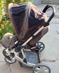 عربة أطفال • حلبجة تازة