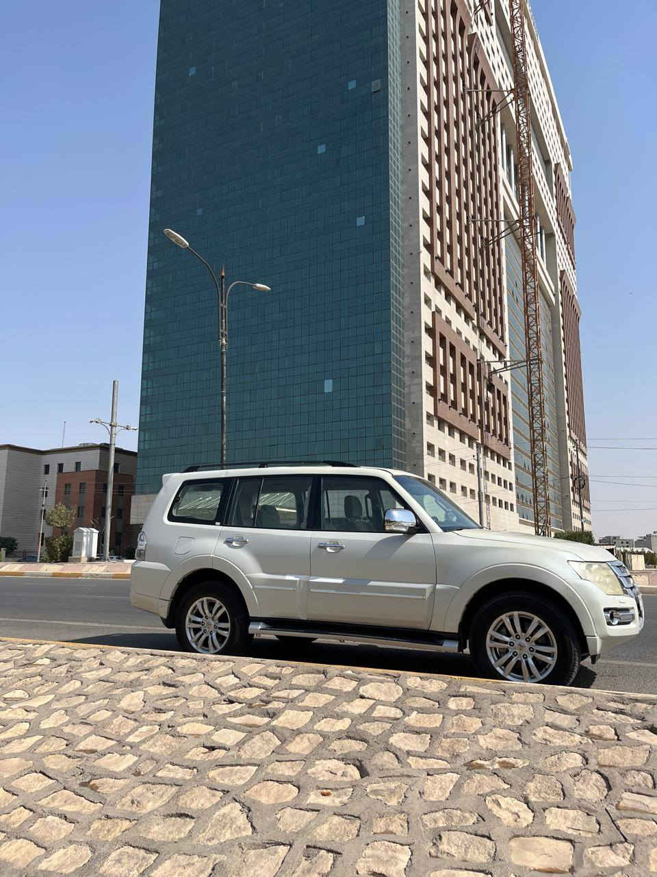 باجيرو ٢٠٢٠ شمالية حبتور ب ١٧٥ فقط وبيه مجال
باجيرو موديل ٢٠٢٠
مواصفات حبتور 
مگلوبة نص القمارة والبنيد  وصفحة السايق صبغ بدون دواخل
ابيعها صبغ عام 
ماشية ١٦٠ الف 
بأسمي 
بيع مستعجل ١٧٥ ورقة
مكان كركوك
واتساب او اتصل 
***********
