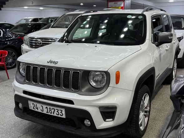 سعر_مناسب جدا 
اسم السيارة : جيب رينكيد
الفئة : ليمتد
 الموديل : 2021
اللون : ابيض
اللوحة : دهوك باسمي
السعر : ١٣٨$$ورقة
حادث السيارة : السيارة بي باب وجملوغ 
بدون دواخل  
_____________________
الــمــواصــفـــات  فول عدا الفتحة:-
{1} بصمة تشغيل + ابواب
{2} شاشة كبيرة  
{4} انضمة قيادة : اوتو/ رمال/ ثلوج/ طين
{6} كامرة خلفية دوارة مع الستيرن 
{7} لد نهاري 
{8} ويل كروم 
{9} سايد بريك بصمة 
{10} مانع انزلاق 
{11} فول تحكم ستيرن 
{12} جام اوتو يصعد دكمة وحدة وينزل كذلك
{13} منافذ USB
كشنات جلد 
كشنات تدفية
سترين تدفية
فورويل 
للإستفسار الإتصال على
***********
***********
