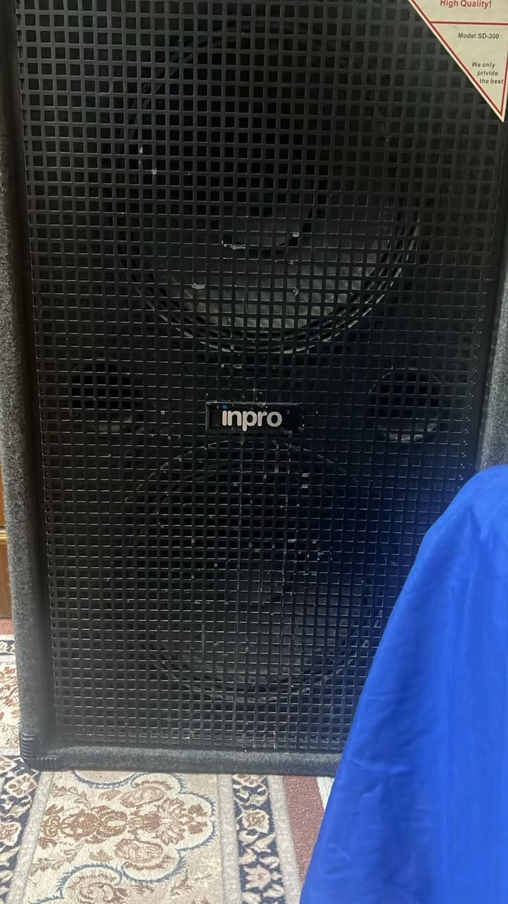 سماعت زوجين يعني ٤ وجهاز بعدهن جديدات ستمال قليل مكاني بل بصره ***********
