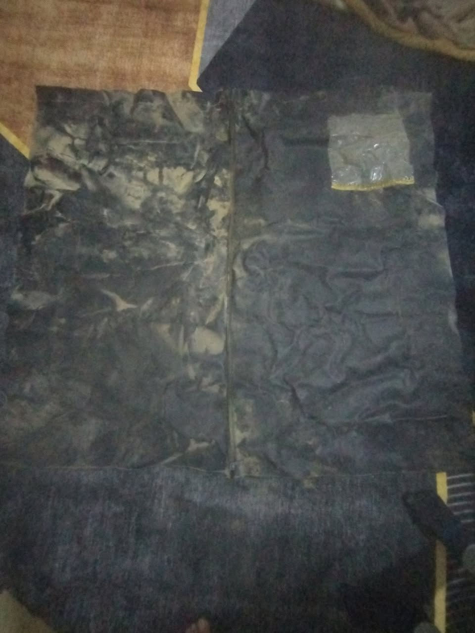 بردات للبيع لصفره ام المسرح والثانيه سحاب مثل ماموضح بل صوره سعر الوحده 15/ ***********
