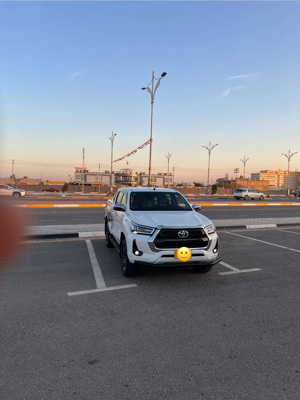 سلام عليكم بيكم للبيع موديل ٢٢ ساز كفاله عامه جديده حيل سبير مانازل فول موصفات شاحن لسلكي تبريد قطعتين تبريد كشنات ماشيه ٩٢  رقم بغداد تحويل ثاني يوم السعر  ٣٤٨ وبيه مجال بصيط مكانه كربلاء رقمي ***********
