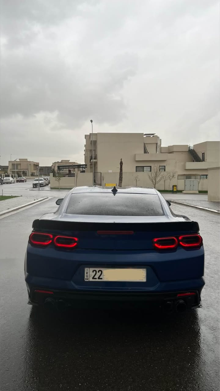 كمارو ٢٠٢٣ 🚀🚀
V6 
نص جاملخ خلفي صبغ يعني قطعة ١ صبغ

بجم كبس 🚗 

بدون ايرباك ❌

V6 - 335 HP - گير ١٠ نمر ✈️ 

كامل محدث SS اكزوز - كت كامل - كيج الكتروني 

سنوية و رقم و هزة كله جديد

ماشي ٣٢ الف

سعر ١٨٥ ورقة و بي مجال 
سيارة نظيفة جدا ايد وحدة

مكان السيارة اربيل أربيل, العراق


**إذا كنت صاحب هذا الإعلان وتريد حذفه لأي سبب، رجاءا أرسل رسالة إلى الدعم الفني**