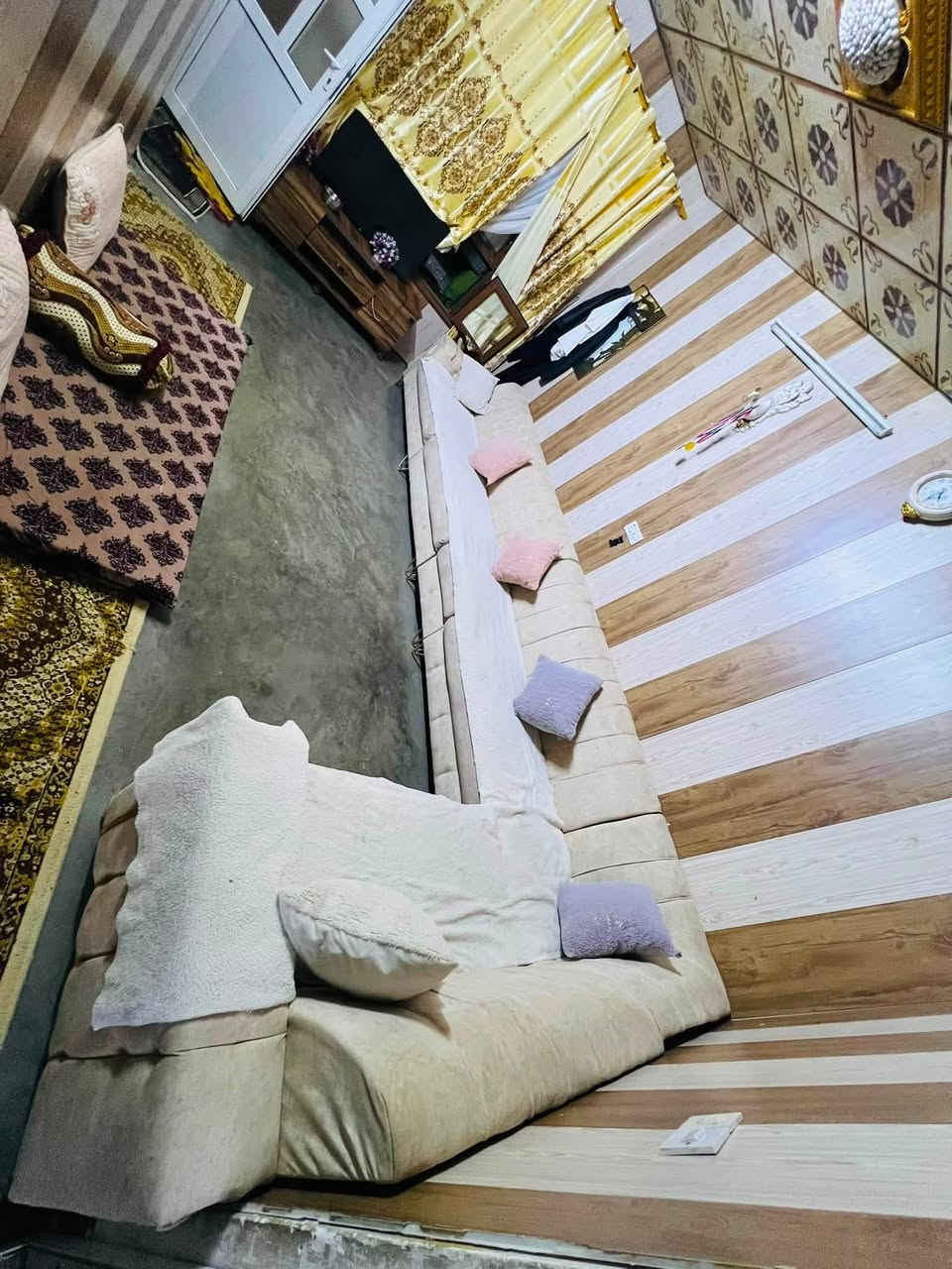اثاث للبيع للاتصال *********** واتساب
