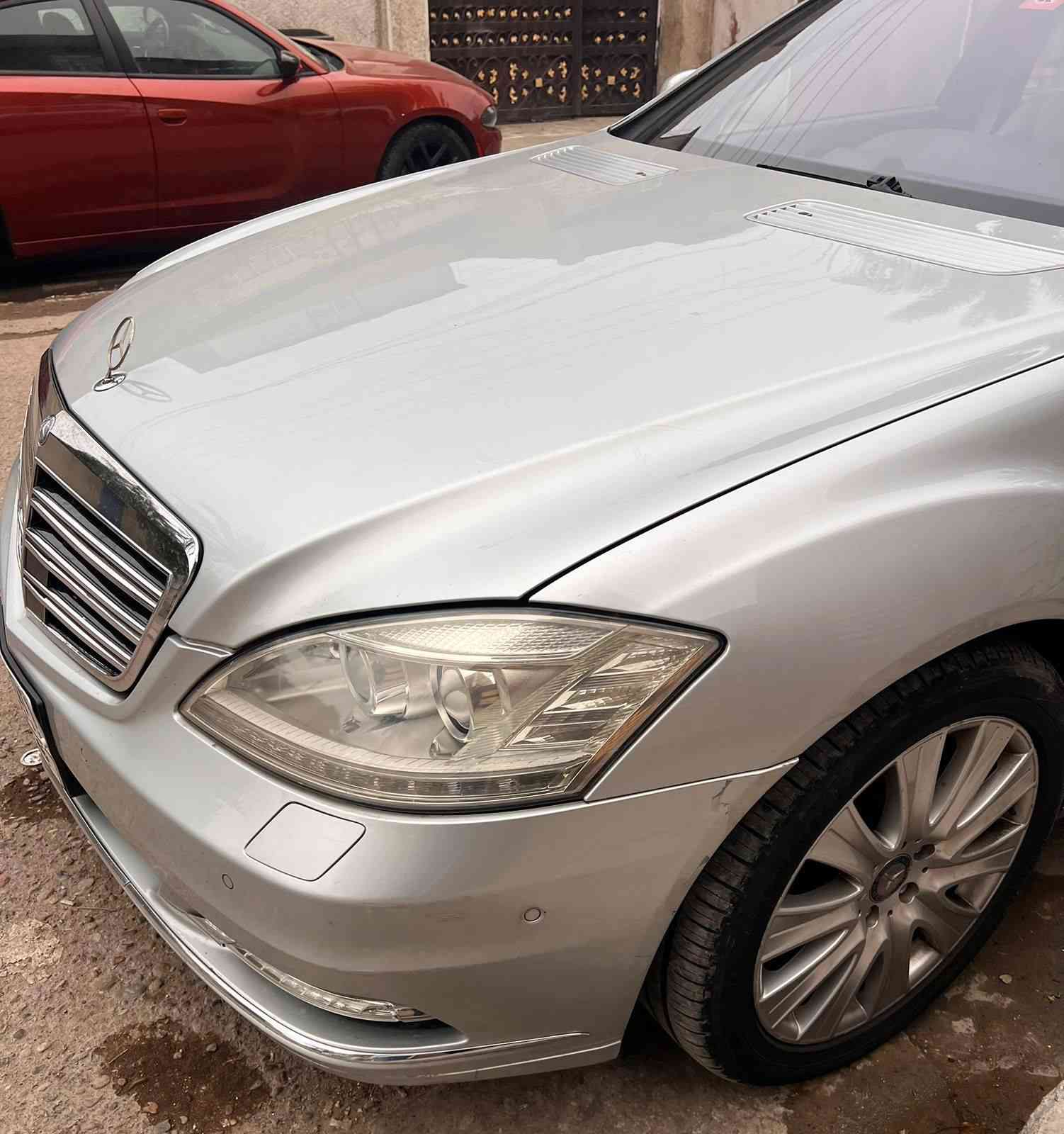 مارسدس ٢٠١١ S 550 محرك ٨ سلندر ادوات ادوات كفاله من الكص والصبغ محرك كير صدر تبريد تايرات جاهزه من كلشي مكان بغداد السعر 100 للاتصال ***********
