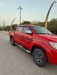 هايلوكس • ٢٠١٤ • رقم اربيل