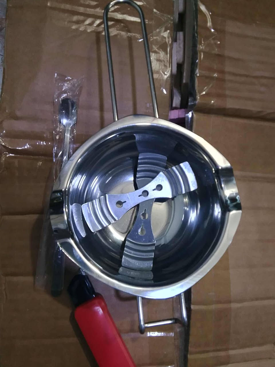 شمع الصويا الطبيعي متوفر الآن 🔥
✔️ خامة نقية 100%
✔️ مناسب لصناعة الشموع 
✔️ احتراق نظيف بدون دخان
✔️ يذوب بسهولة ويعطي لمعان جميل للشموع
متوفر كميات حسب الطلب


**إذا كنت صاحب هذا الإعلان وتريد حذفه لأي سبب، رجاءا أرسل رسالة إلى الدعم الفني**