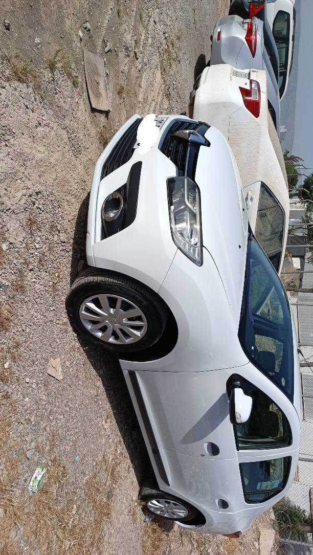 ڕینۆ سمبول 2020سفری سلێمانی دوو سویچو کۆنتڕۆڵ بێ بۆیاخ سەیارەکە زۆر جایزە هەموو گیانی بەشەرت سەنەوی تا 2031 تازەیە تایەی لۆک گێڕ ئۆتۆماتیک شوێن سلێمانی *********** نرخی 93گەڵاو معامەلە السليمانية, العراق
