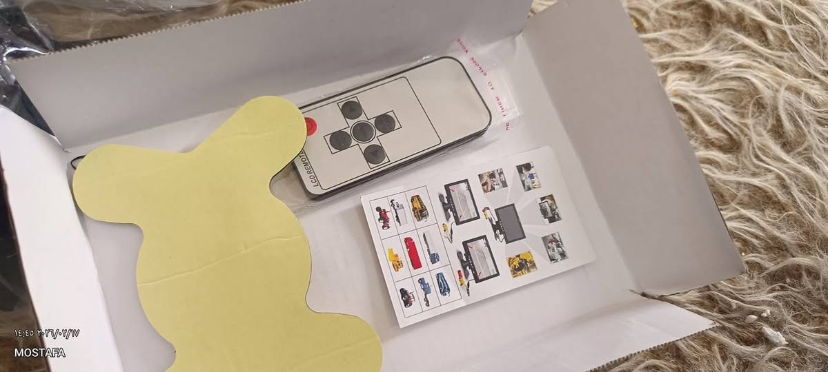 شاشه مع كاميرا عملاقه مال امازون اوربي اصلي الي تفيده يكتبلي سعر وياخذه الله شاهد ماعرف اسعارهن ***********
