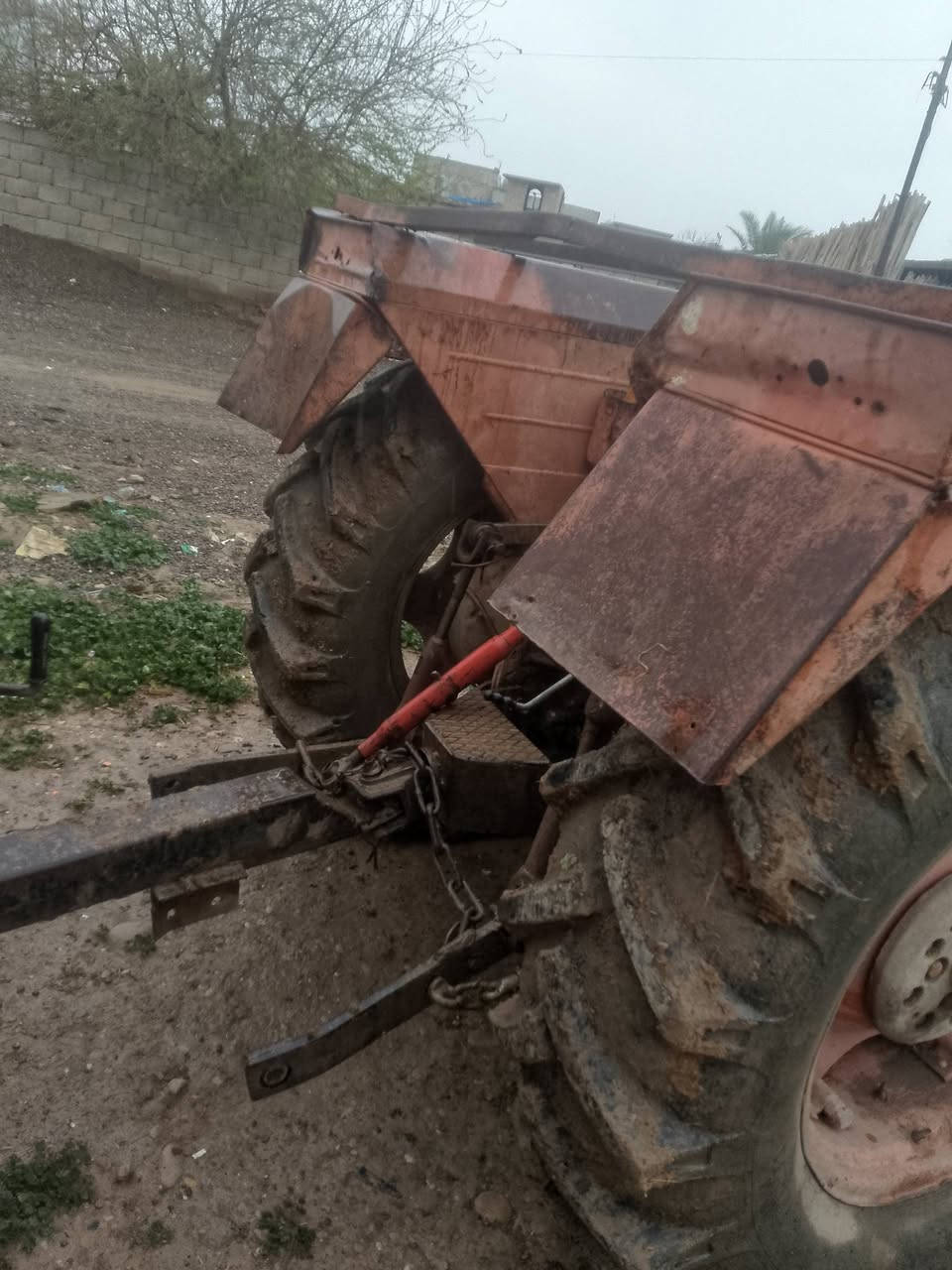 تركتر للبيع ***********
