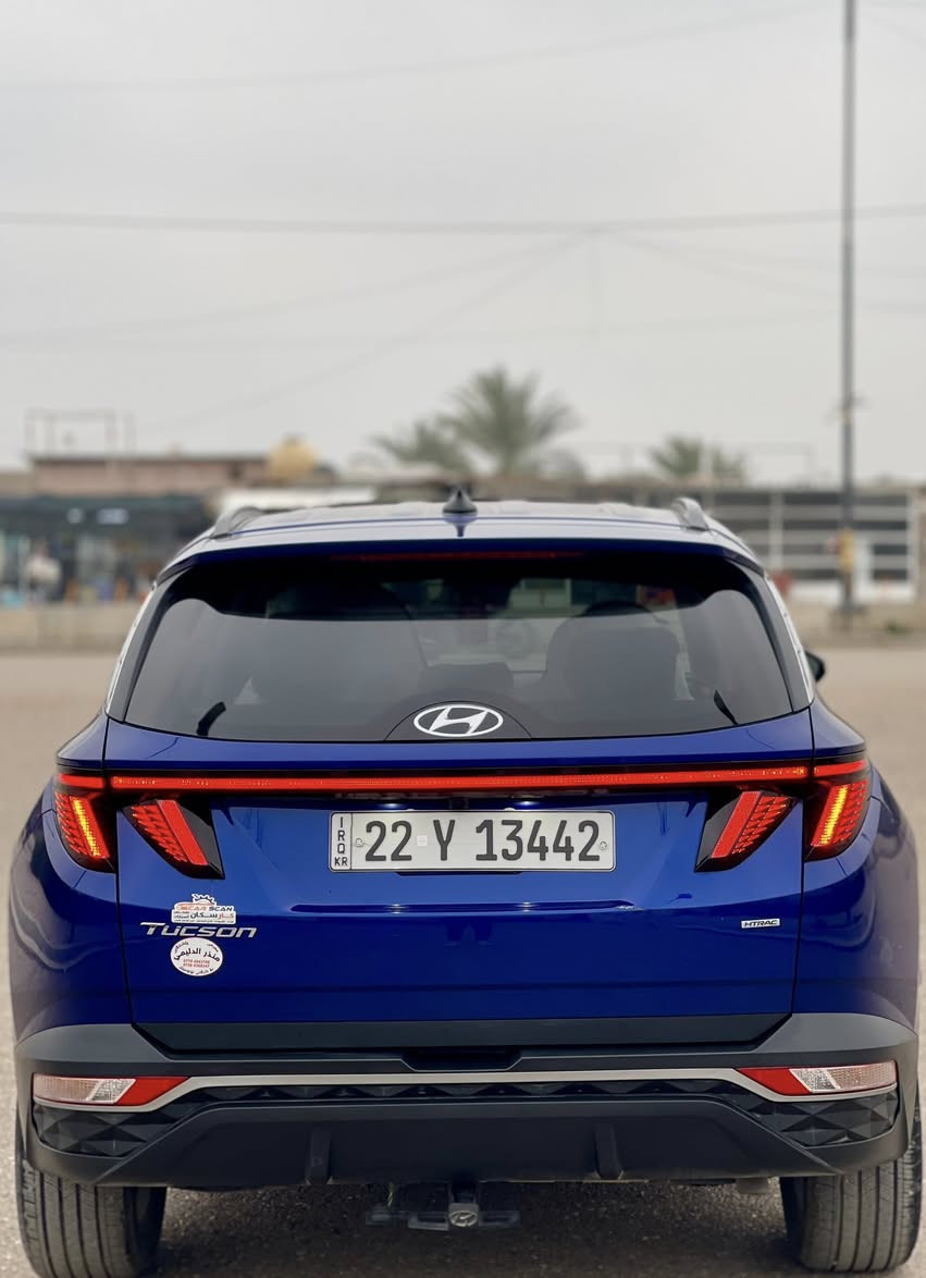 السلام عليكم
توكسان موديل 2023 
وارد امريكي حادثه جاملغ امامي الايمن سرقه
وبيه بارد بالبنيد 
بدون دواخل بدون ايرباك
ماشيه 18 mi الف
محرك 2.5
السياره فول مواصفات 
فتحتة سقف
تشغيل عن بعد
بصمة ابواب 
بصمة تشغيل 
فول تحكم استيرن
قياده اليه وتحديد مسار
رادار امامي وجانبي
شاشه كار بلي 
حساسيات 
فول ويل 
AUTO HOLD 
 DRIVE MODE 
توقف ذاتي 
نضام منحدرات
سايد بربك بصمه
كشنات جلد
داخل ابيض بلادي
كشنات هيتر .. كشن كهرباء
صندوك كهرباء
عنواني بغداد
السعر 195 وبيه مجال
متواجد واتساب 
***********
