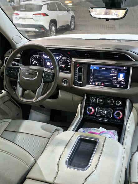 للبيع  GMC YUKON DENALI 2021
 خليجيه - رقم بغداد دولي 
------------------------------
  * المواصفات * DENALI🏅🥇
. بصمة دخول ذكي تشغيل عن بعد 
. رادار تحديد مسار مثبت سرعه حساسات 
. فتحة سقف بانوراما - دوس كهرباء 
. كشنات جلد - كهرباء ـ تبريد تدفئة ـ ذاكرة خزن 
. شاشات اندرويد أوت - أبل كار بلي منافذ HDMI
. ثلاجة - داتا شو ـ منافذ شحن
. كاميرات أمامية وخلفية وجانبية 360
 . فور ويل 4×4 - نظام جكات
. باقي المواصفات موضحة بالصور 
-------------------------------
صور السونار مرفقة بالمنشور 

للاستفسار الاتصال على الرقم التالي 

☎️-***********

☎️-***********
