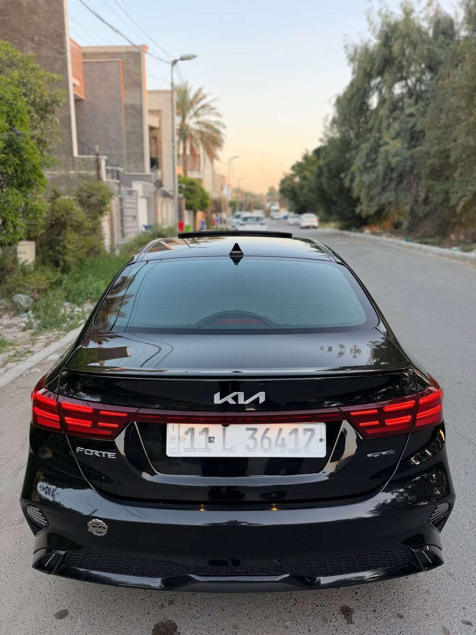 السلام عليكم 
كيا فورتي مديل 2023 
جيتي لاين فول مواصفات 
فتحه سقف 
بصمه تشغيل وابواب 
الكسنات جلد و مخمل 
هاند بريك بصمه 
حادثها دعاميه اماميه فقط 
بدون ايرباك بدون دواخل 
السياره جديده بمعنى الكلمه 
مابيها اي نقص ماشيه 60الف ميل 
مكان السياره بغداد سبع ابكار او اعضميه 
للاستفسار |0771,0368630| الفارس, صلاح الدين


**إذا كنت صاحب هذا الإعلان وتريد حذفه لأي سبب، رجاءا أرسل رسالة إلى الدعم الفني**