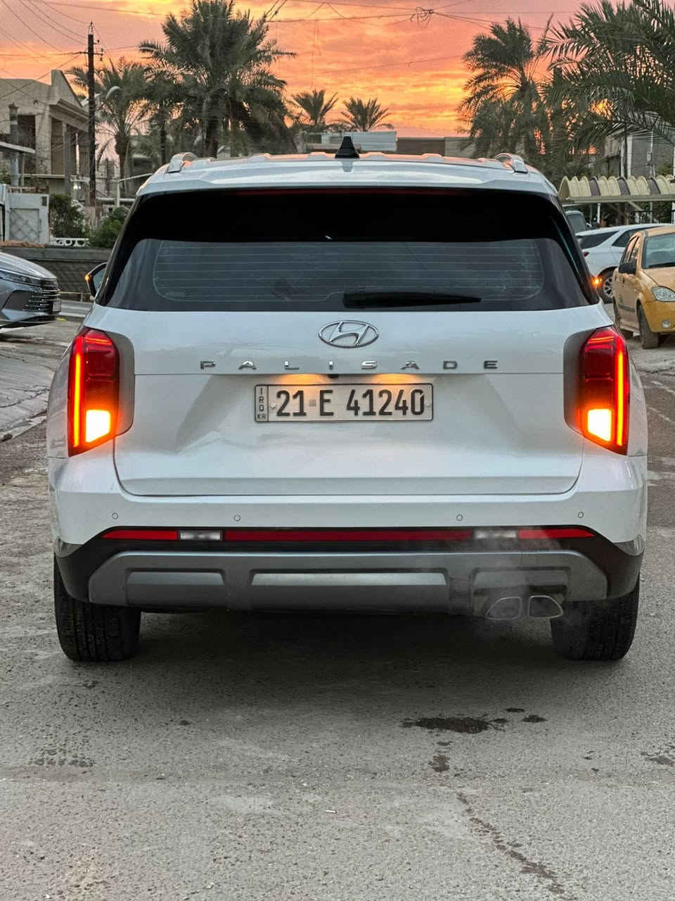 لسلام عليكم هونداي بلسايد / موديل 2022 ابيض
بيع مستعجل السعر ٢٢٠ وبيها مجال

رقم شمالي انكليزي ب اسمي

مكينة ٣٨٠٠

ستةسبندر

داخل اسود

فول مواصفات 

فتحة سقف

بصمة تشغيل وتشغيل عن بعد

شاشة كبيرة 

كشنات جلد 

كشن منفصل VIP

تدفئة كشنات

كشنات تحكم كهرباء

 منفذ شحن  هاتف كل المقاعد 

شحن لاسلكي

خزن وضعيات 

فول تحكم ستيرن 

مثبت سرعة 

تدفائة استيرن

جنطه كهرباء 

عاكسة كهرباء للاناره الخارجية

كشنات كهرباء

سايد بريك اوتو

وبعد بيه مواصفات مامذكوره مع صور الحادث بالمنشور

٥٣ ميل /مكاني بغداد

لمعرفة السعر والتفاصيل الاتصال ***********
