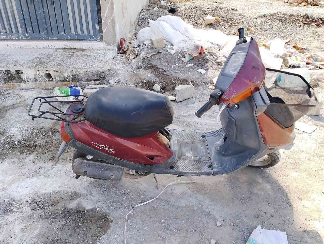 السلام عليكم ماطور بزون للبيع معمر مره وحده فقط ماطور يعوزه  فقط سبرنك مال هندر طاك
حالين يشتغل  ماطور مال روحه وجيه السعر 150وبي مجال قليل 
اتصال عل رقم ***********
