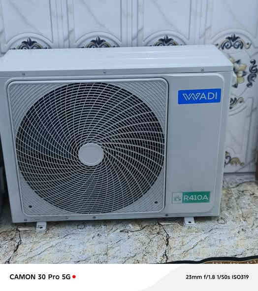 سلام عليكم سبالت عدد(2)الحجم 2طن توسوت ولثاني الوادي شغالات وعل فحص حار بارد مستخدامات 4اشهر فقط الاصدار الجديد  غاز 410حار بارد غاز مقفول غراض كامله السعر الاثنين900مكاني بغداد مدينة الصدر للتواصل ***********
