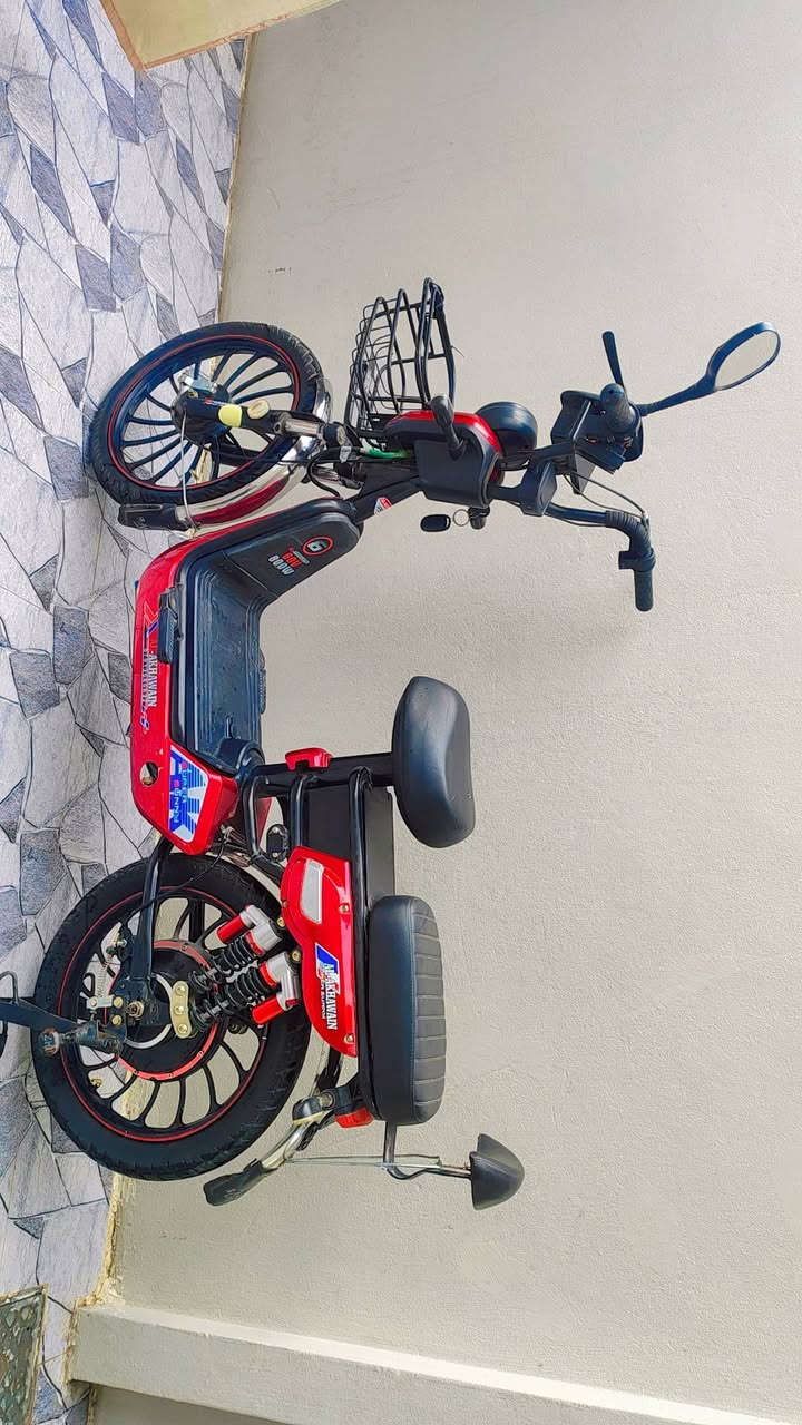 ماطور شحن للبيع 275 موصل الايسر حي البكر ***********
