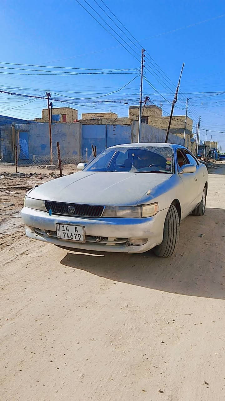 السلام عليكم للبيع ولمراوس سياره شيزر محرك ونجي بيه تبخير كهربائيات شغاله حداديه نص عمر تحويل ثاني يوم العنوان الشطرة السعر 35 اتصل ***********السياره بيهه تجيه جه السايق معمره عل بارد قماره شرط مابيهه معجون
