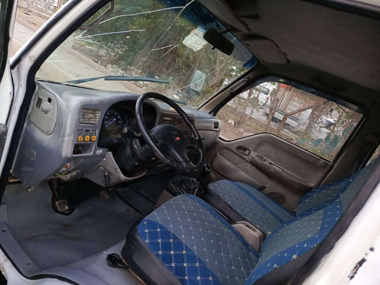 فونتيره موديل 99  قماره قلاب
 جاهزه  مكينه وكير شرط لا تبخير ولا تنقيص 
صدر جديد. تخم تاير  كهربائيات كله شغاله  
رقم بابل مداور ثاني يوم 

سعر 60 وبيه مجال 

***********

مكانه نجف
