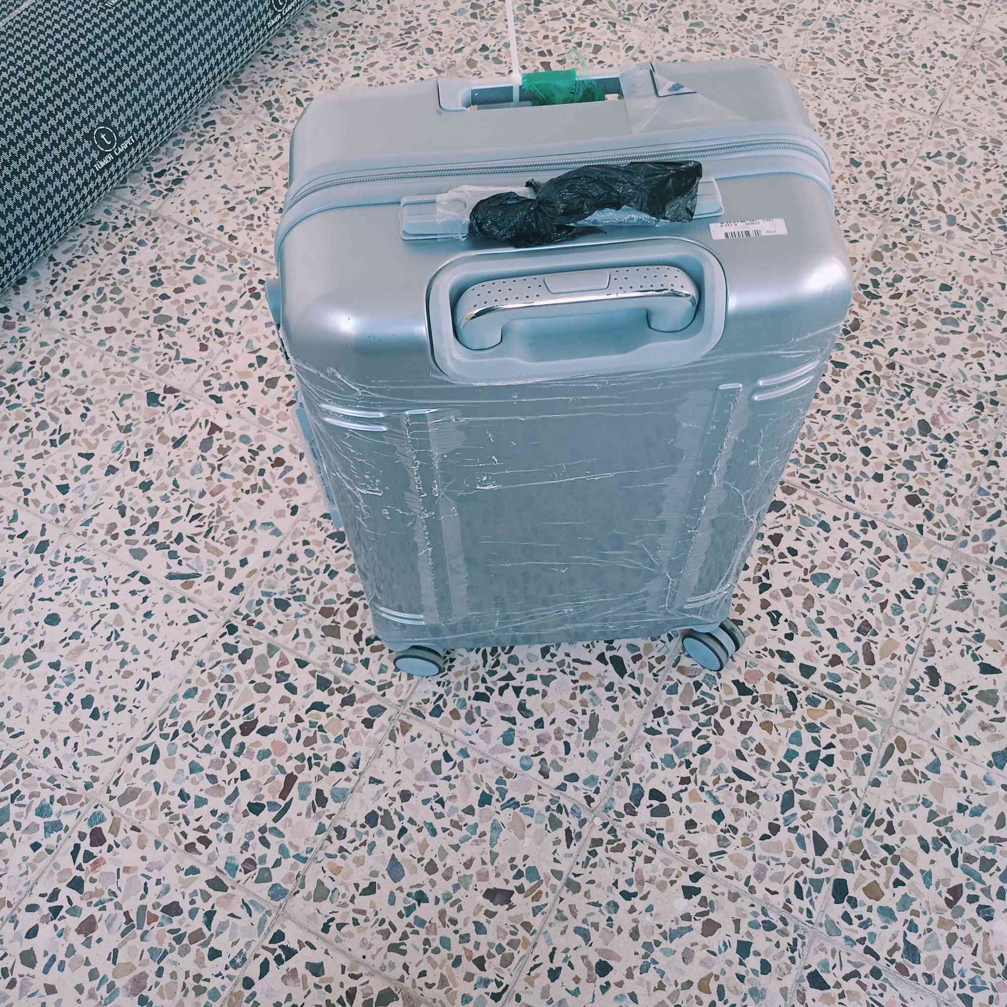 جنطه لبيع جديد مال سفره
***********
‏‪0751 062 9834‬‏
