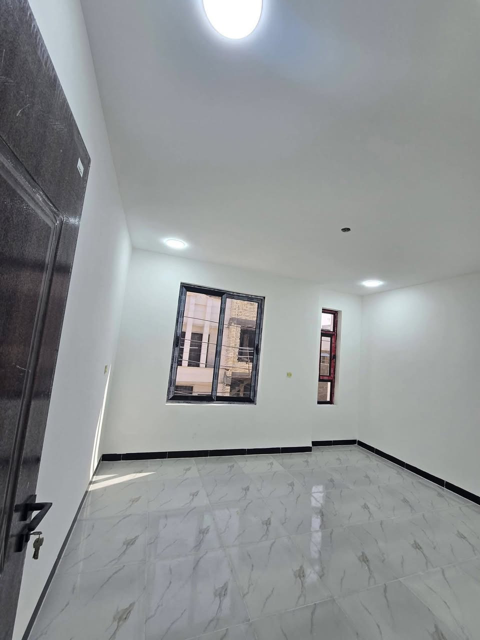 الايجار الايجار

600 الف 50 متر زيرو ما مسكون  

3 غرف نوم 

حي الجهاد ديوان المخابرات 

***********
