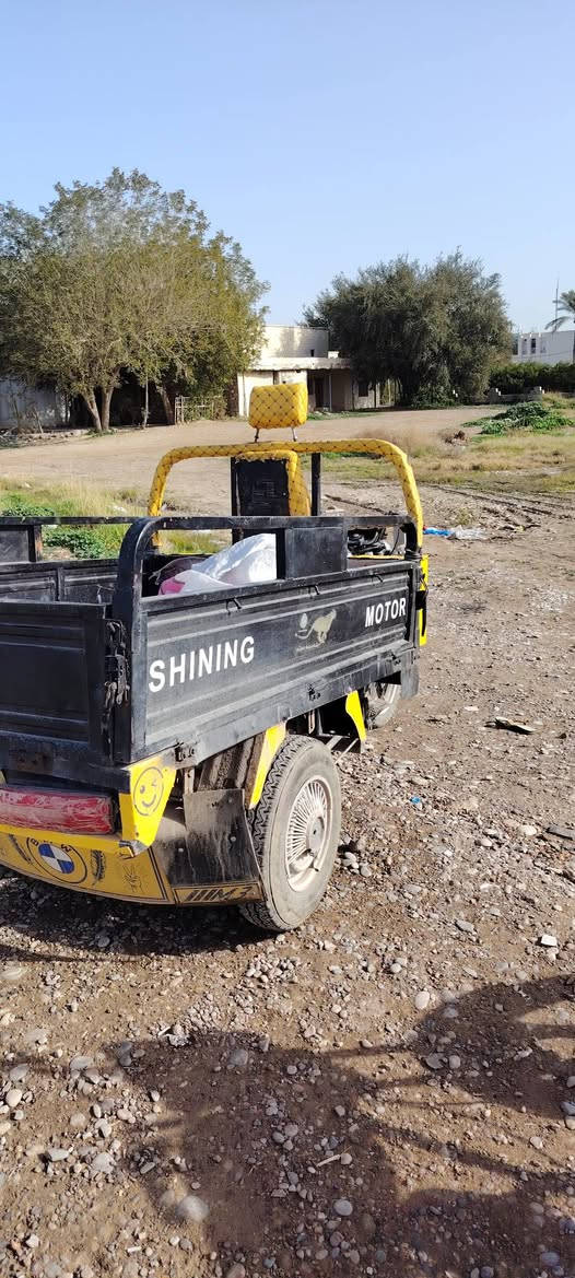 سلام عليكم ستوته موديل ٢٠ ومكينه صار ١٣ يوم من شديتلهه مكينه موديل ٢١ وستوته نفس ما موضحه بالصوره سعر ١١٥٠ وبيهه مجال مکاني دیالئ المقداديه رقمي ***********
