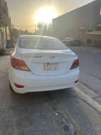 اكسنت موديل ٢٠١٥  محرك ١٤٠٠ سيارة نظيفة جدا كير محرك صدر  بيه ٣ قطع ما...