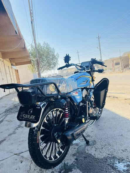 سونك للبيع ضاغطة وزنجيل موديل 25 أوراق كامله قبل شهر نازله من المعرض مكاني بغداد  سعر 875 رقمي 
 ‭0751 337 3813‬      ‭0777 804 2924‬
