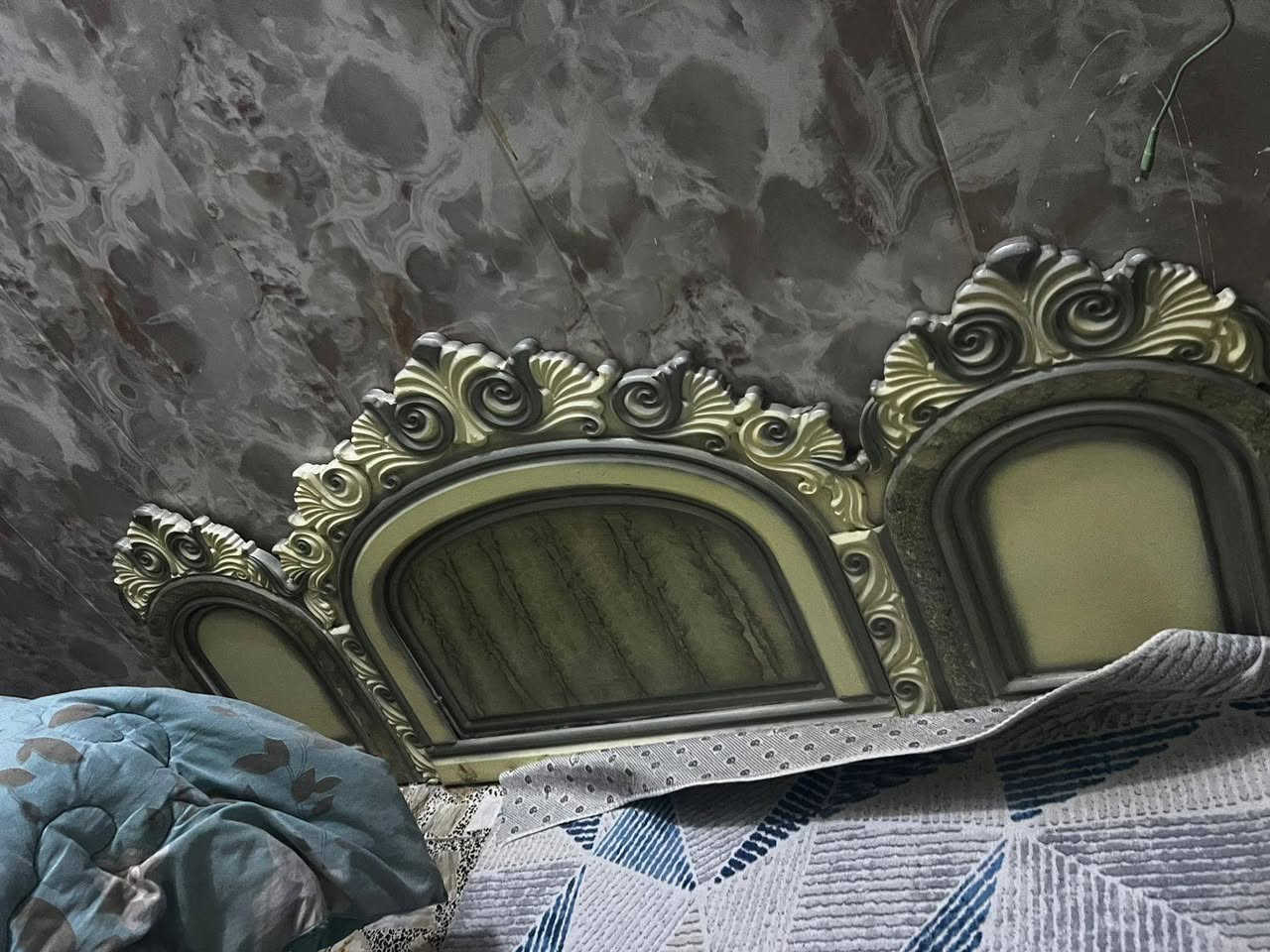 السلام عليكم
غرفه صاج عراقي بشكل تركي كلش لونها حلو عمرها سنتين فقط نضيفه 90٪ بيها ( كنتور وجربايه وميز عدد 2 وميز تواليت)
سبب البيع يردون يشترون غيرها اشتغلوها بسعر 3 ملايين ويردون يبيعوها بمليون ونص وبيها مجال الي يحب يتواصل ويجي يشوفها
العنوان حي العسكري مقابل شارع السبيس
للتواصل ع الرقم 

 ***********
