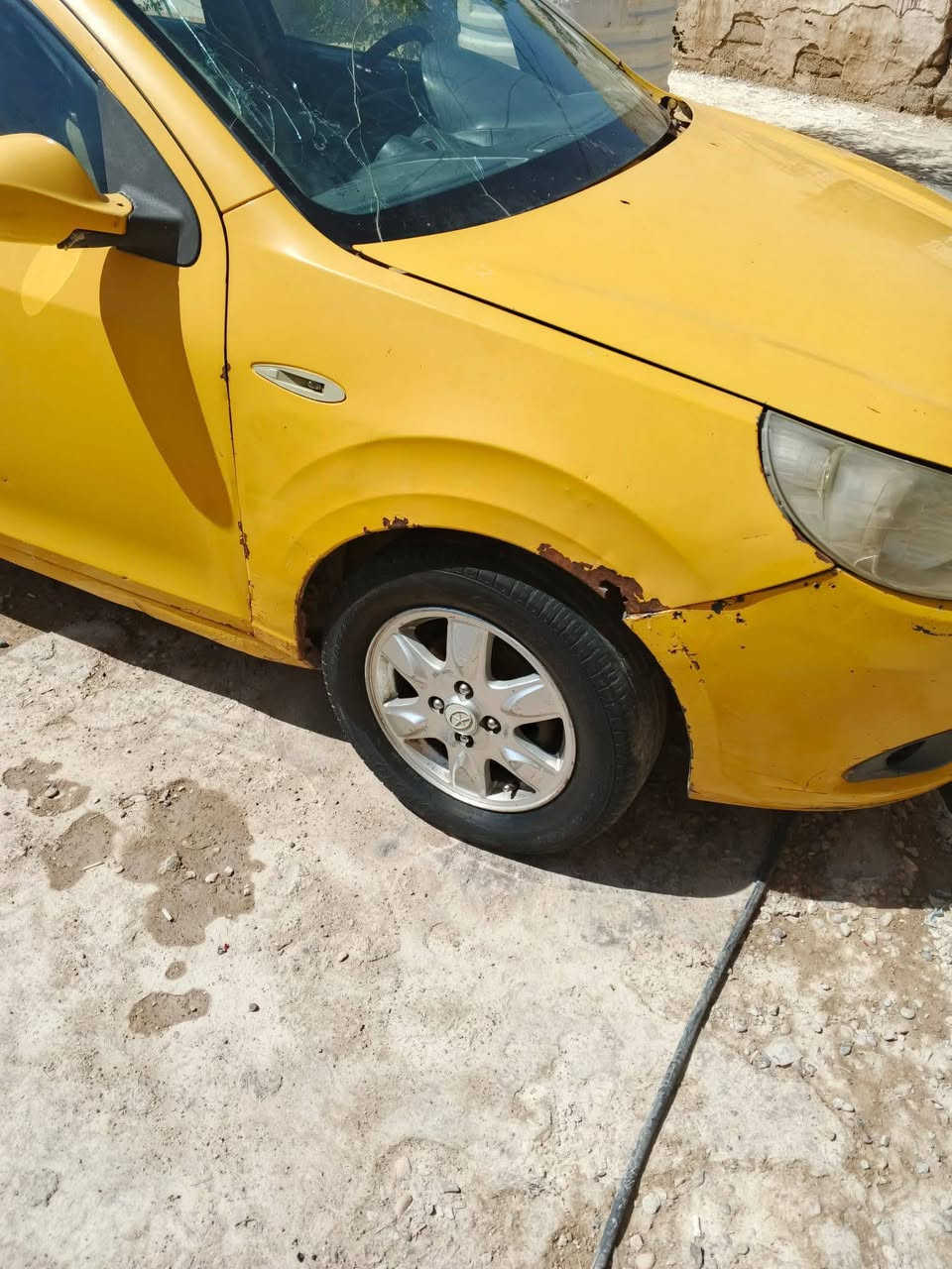سلام عليكم سياره جاك صيني مكينه وكير الانسر مستبوشي مكينة جديده قبل شهر من شاده مكينه شرط لا تنقص ولا تبخر شرط تخم تاير تبريد بس كمبريسر بيه درايمات يطكطكن فقط باتري حديد دينمو  جديد سلف إادامه جديده عبوه جديده كيج بانزين حماوه كله شقاله سياره مكفوله كفاله عامه لا ضربه بس بيه بالباب شخوط تحويل ثاني يوم مصفره خط وبحث مكاني كوت الحكيم واذا اكو مراوس بسمند بيجو آسايبه تصل ‏‪***********‬‏.  سعر 25مجال لطيبين
