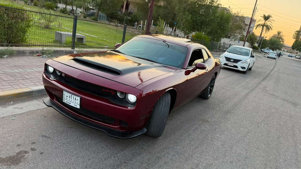 السلام عليكم
دوج جالنجر موديل 2019 +Sxt   فتحة 
رقم بغداد بسمي 
محرك 3600. V6   ماشية.       58 الف كيلو.  36 مايل 

حادث السيارة موضح بل صور حادث خلفي بسيط بجم كبس بدون ايرباك بدون دواخل جاملغات الامامية كلير بنيد مبدل (ديمون ) للجمالية و الاصلي مالتها موجود بس جارد 
وباقي التفاصيل موجودة بل سونار وصور الحادث مرفقة 
مكان السيارة بغداد / عامرية او حي الجهاد سعر السيارة 170 وبيها مجال ***********
