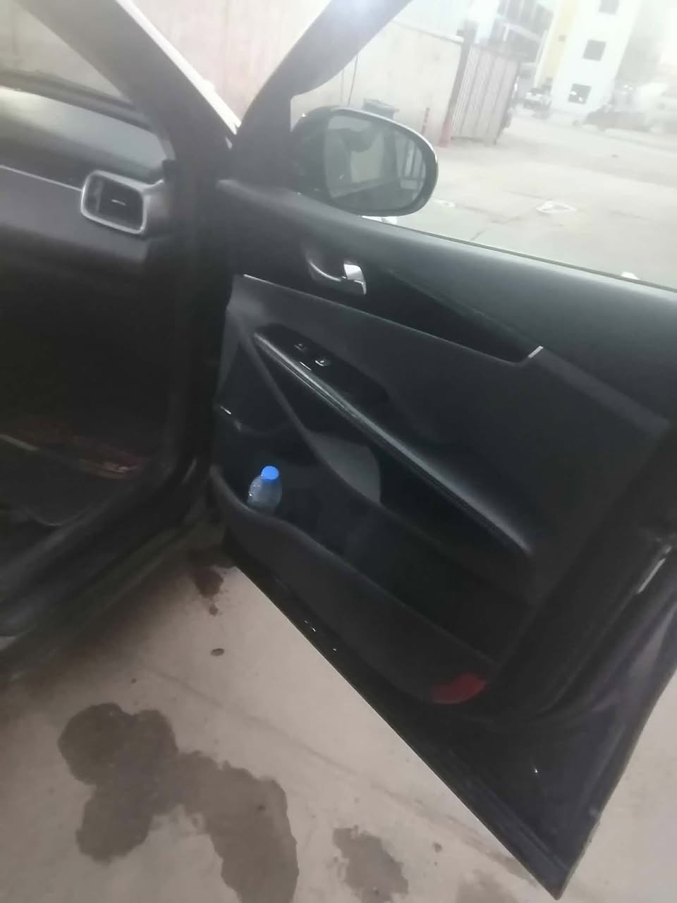 سورنتو ٢٠١٩ ٦سلندر فول مواصفات بنوراما كشنات جلد كشن كهرباء تدفئة تبريد ٧راكب صبغ جاملغ وبنيد صور الحادث مرفقة معها السعر ٢٠٥ دفترين وخمسة ورقة ترهم مراوس وبيع
***********
