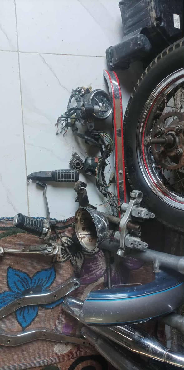 غراض هوندا ريبل للبيع ويل خلفي نباع صالصنات نباعت تانكي نباع


**إذا كنت صاحب هذا الإعلان وتريد حذفه لأي سبب، رجاءا أرسل رسالة إلى الدعم الفني**