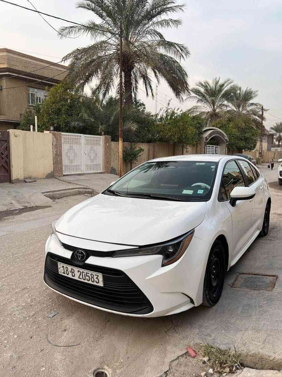 السلام عليكم حبايب 
كورلا 2024 وارد امريكي ايرباك سليم
محرك 2000 المرغوب
رقم بابل الدولي ( هزه وسنويه كله جديد وباسمي شخصياً) 
تحويل مباشر"

مواصفات le 
شاشة كبيره 
رادرات ، توقف ذاتي 
اوتو هولد
قيادة ذاتيه ، تحديد مسار
4 منافذ تايب سي
كشنات مخمل 
والباقي معروف 
حادث السياره ربع الجاملغ وربع البنيد  فقط  والباقي مكفول  وموضح بالصوره.
(السياره خير من الله ماشيه 32 الف )
سعر السيارة : 154 وبيها مجال قليلل
 للتواصل :  *********** حلة, بابل
