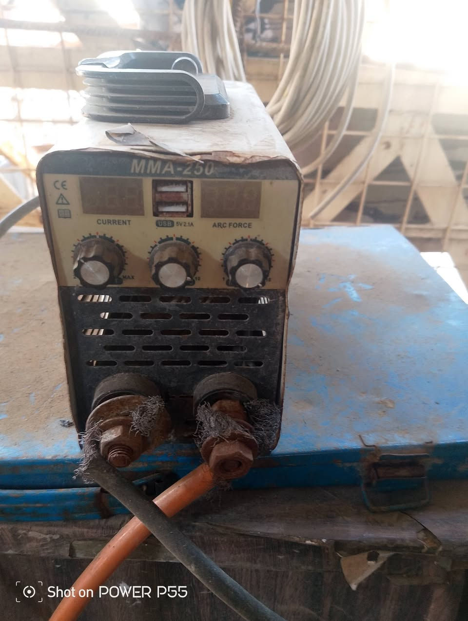 غراض للبيع ماكنة لحام كنديه درجه اوله مال شقل مستمر وماكنه صقيرة الحجم صينيه درجه اوله ومنكنه روسيه ام اصليه تفتح اكثر من 20سم وباقي الغراض ايضن مفيدات لهل المصلحه مكان بابل جبله غير متواجد ع الفيس  للتصال ***********
