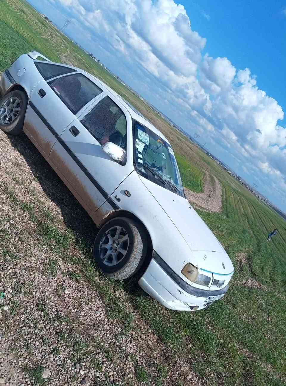 السلام عليكم
فكتره للبيع موديل 1994. 

حجم 18 

رقم كركوك دولي سنويه لل2030. هزه جديدة  كابون بانزين 

شرط التحويل.  

محرك كير شرط  

سلايت قفل مركزي  ستيرن باور 

السعر 40 وبيها مجال 

عنوان السياره  /ناحية الكوير 

الشراي الاتصال ع ‏‪***********‬‏

ويرهم مراوس  حسب القناعه 

ع خاص مااجاوب احد  للتواصل مع صاحبها ع خاص ابو محمد العباوي
