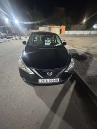 نيسان سنترا 2018سياره انضف من الصور وكله مكفول گير مكينه فقط حادثه ب م...