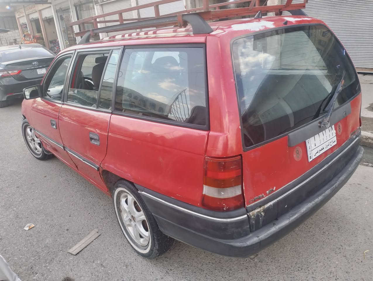 السلام عليكم 
استرا🚗 حجم 16
موديل 1992✋ رقم صلاح الدين 
كاربون بانزين ⛽ شرط التحويل 🚦 
محرك 16 محرك وكير شرط 👋 
📢 السياره بدون ظرر وكدام العين 👀 
🛑#السعر 45$💸 وبيها مجال 
#العنوان #الموصل #موصل_الجديده قرب جامع الايقظه شارع البطاريات 
🛑 1️⃣ اوقات العمل🕰️الاتصال من الساعه التاسعه صباحا الى الساعه العاشره ليلا🛑
🛑2️⃣بلتلفون قفل ماكو تعال ودفع سعر اليعجبك 🛑
#مكتب_ارض_السلام #لبيع_وشراء_السيارات 
🛑 #باداره/ سلام الراشدي 
***********📱كورك 📞
***********📱اسيا📞
