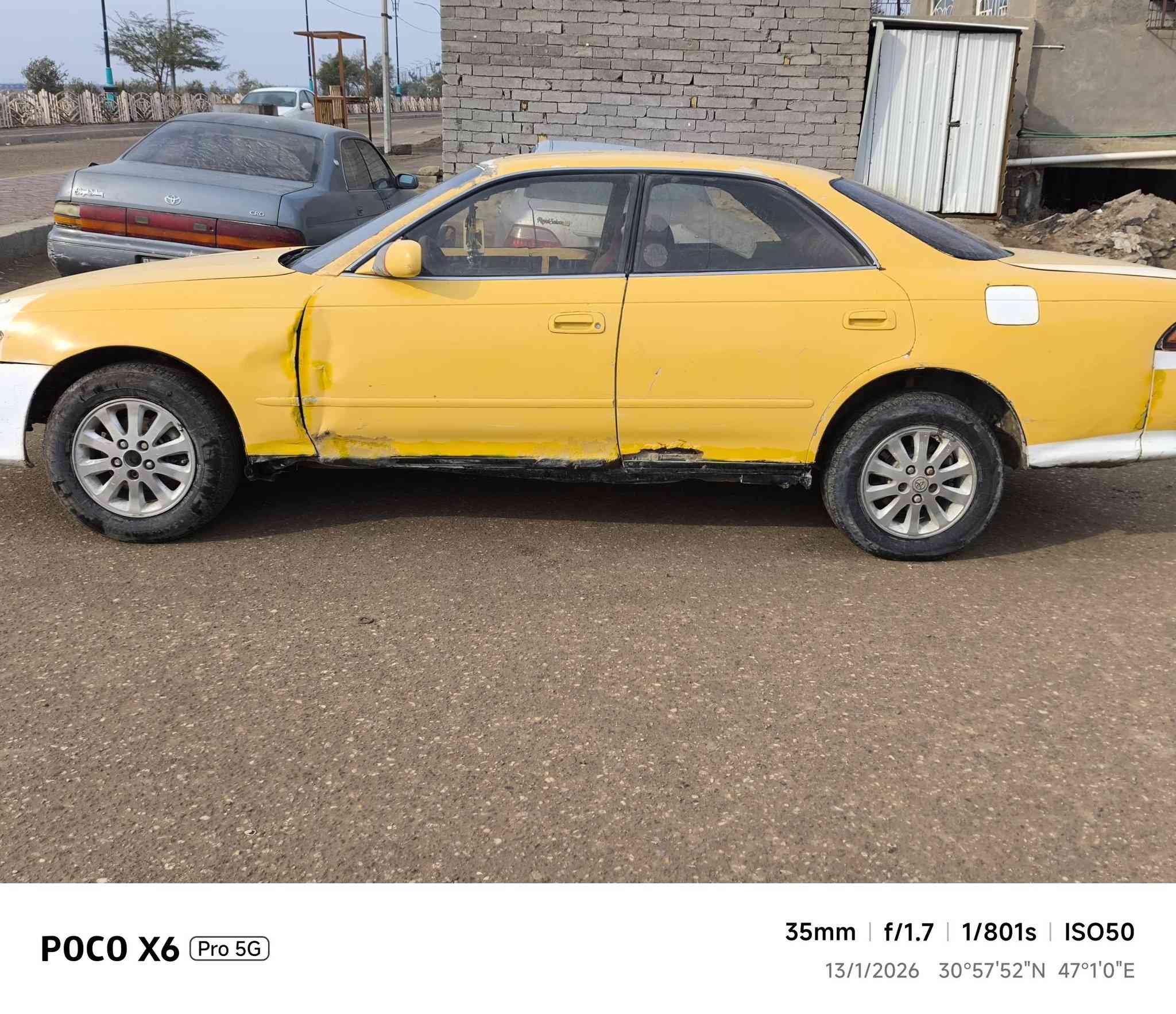 السلام عليكم ورحمة الله وبركاته 
مكلف بالنشر. 
سياره تويوتا مارك مديل 2000 لون اصفر  ميسان اجره السعر25 وبيها مجال مكان السياره الناصريه قضاءالجبايش للاستفسار الاتصال على صاحب السياره ***********
