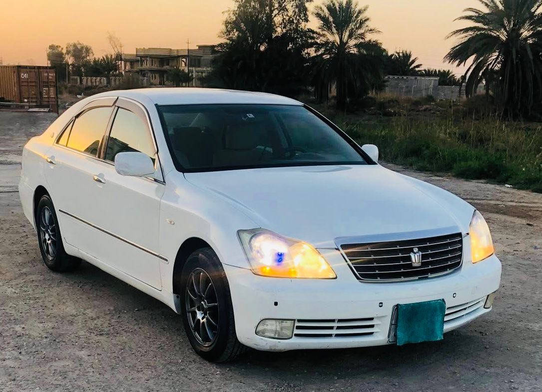 شاهينه ادوات ادوات 
گصتين 
دكمتين
شاصي 82
الناصرية الإصلاح 
السعر 37 ورقه وبيه مجال 
***********
***********
